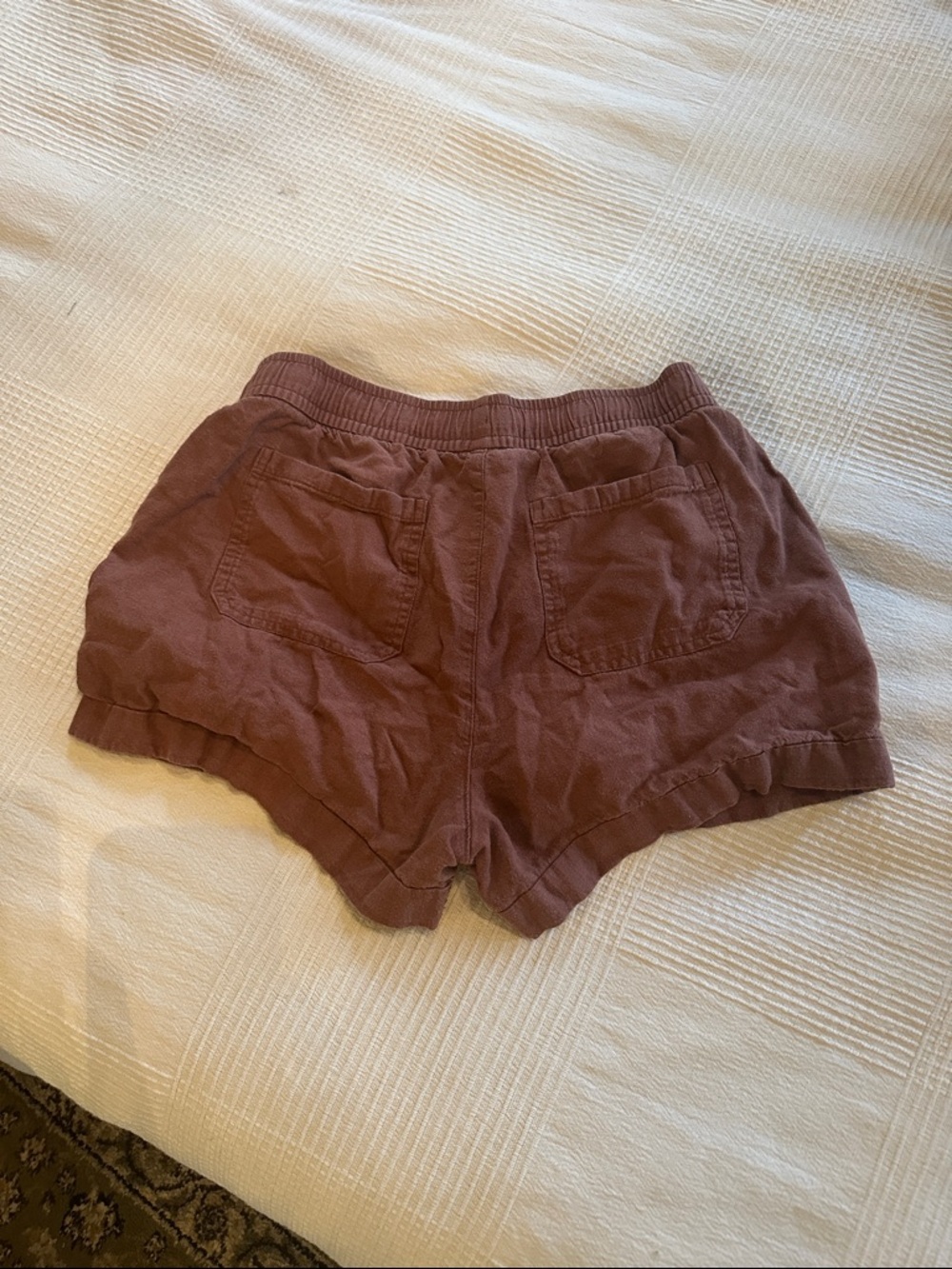Women's Casual Elastic-Waist Brown Shorts - Picture 2 of 2